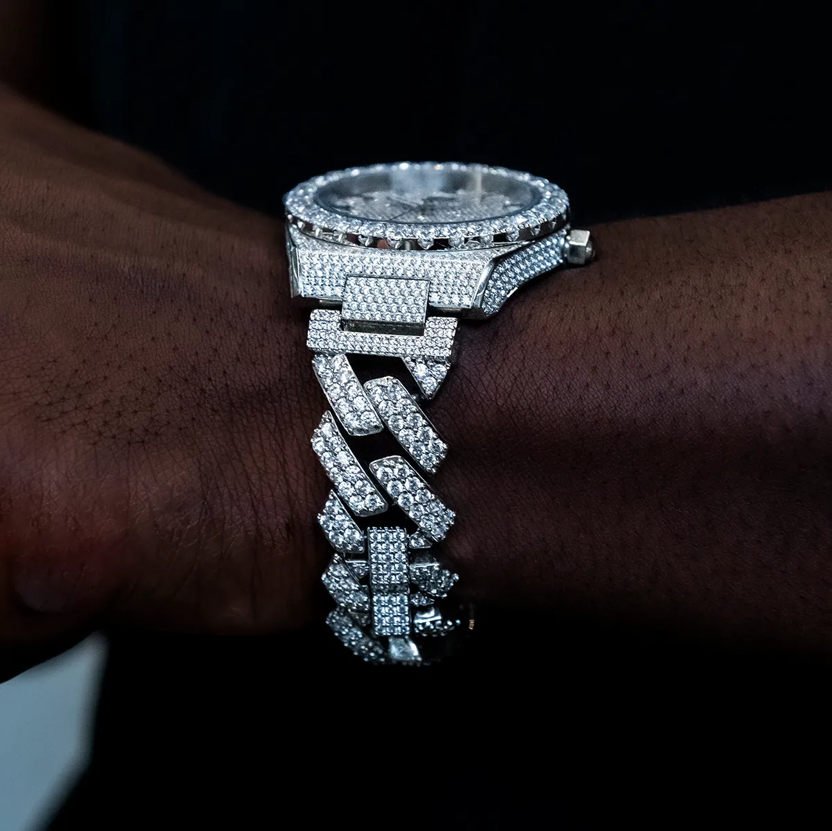 42MM Fully Iced Alpha Era® w/Diamond Prong Link Band