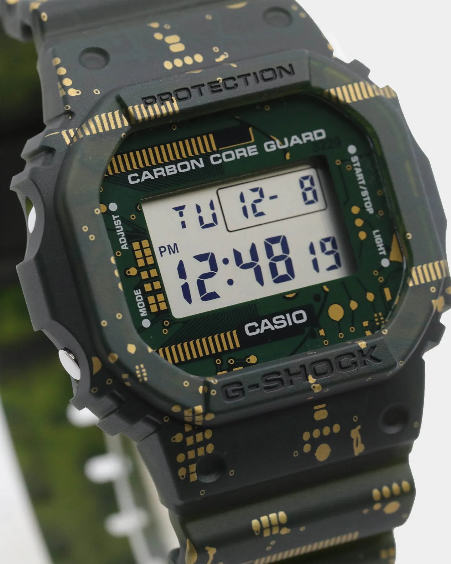 G-SHOCK Men's DWE-5600CC Circuit Board Camo Digital Watch Box Set Camo