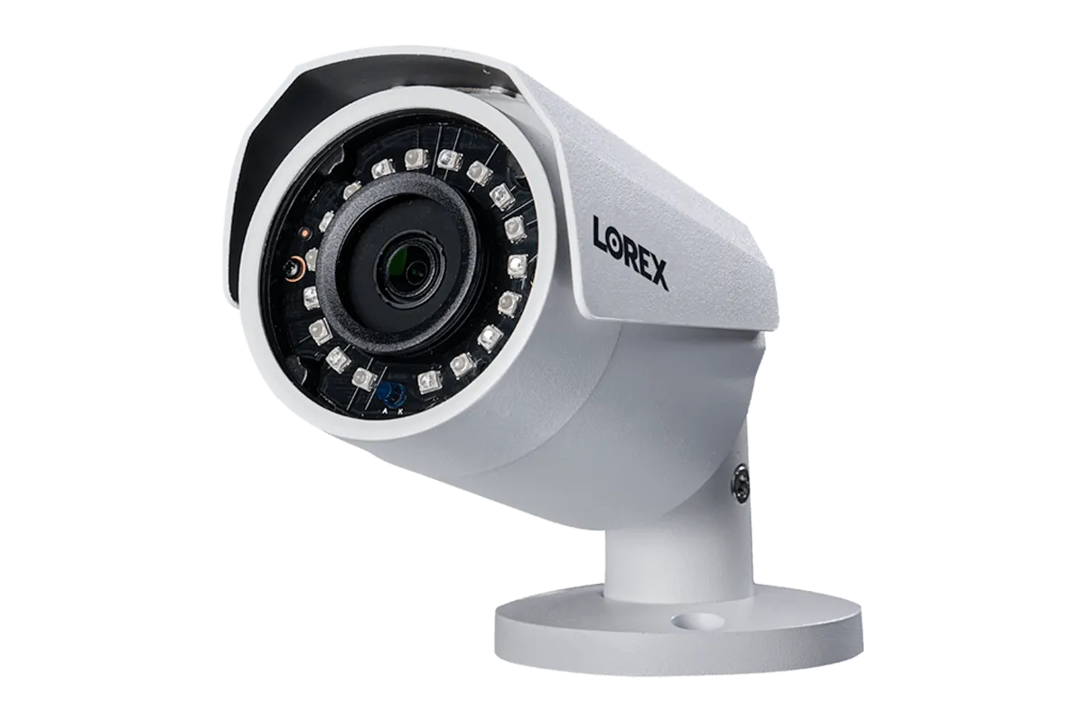 Outdoor Surveillance System with 8 HD 1080p Cameras and 4 HD 1080p Wireless Cameras